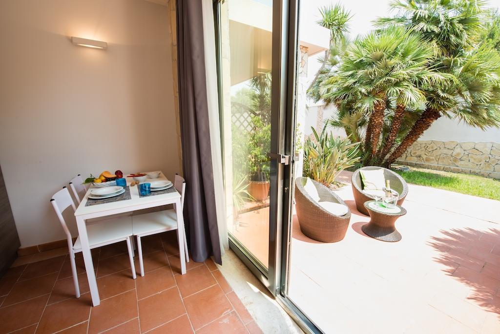 Birkin Apartments Cagliari Pokoj fotografie