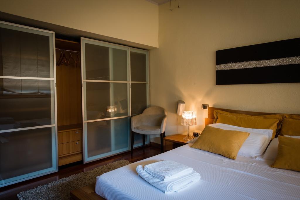 Birkin Apartments Cagliari Pokoj fotografie